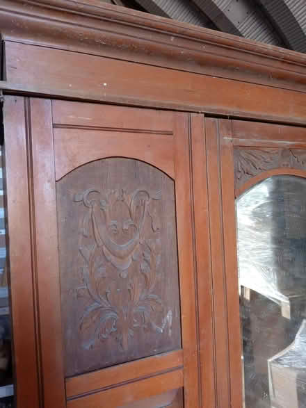 Photo of free wardrobe with mirror (Danehill) #2