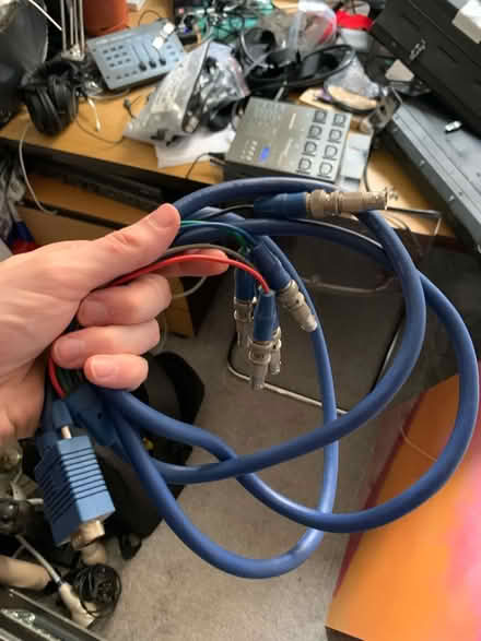 Photo of free VGA to BNC adapter (Hackney central) #1
