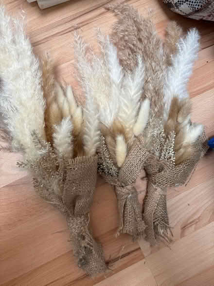 Photo of free Small bouquets for brodesnaids (LU1) #1