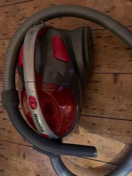 Photo of free Hoover, works but needs servicing (Sharrow, Sheffield S7) #2