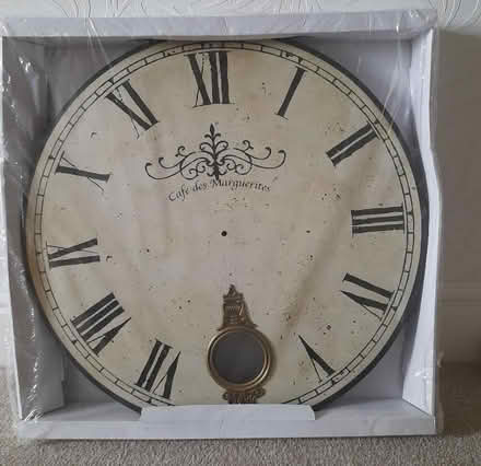 Photo of free pendulum wall clock (Hollins BL9) #2