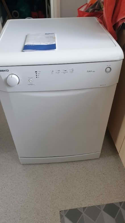 Photo of free Dishwasher (Totland GU14) #1
