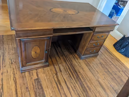 Photo of free large beautiful desk (Ball Square) #4