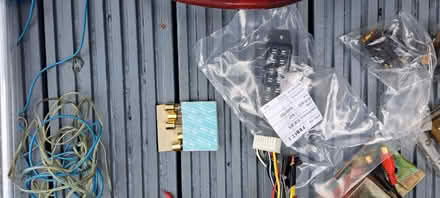 Photo of free Car stereo install bits (Sopwell AL1) #3