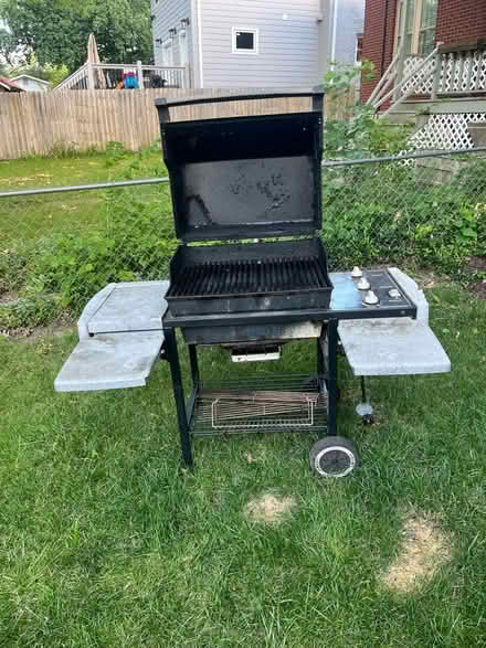 Photo of free Weber genesis grill (Clayton)