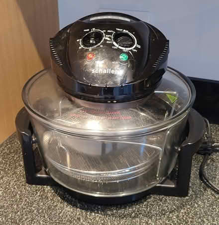 Photo of free Halogen air fryer (Sherfield on Loddon, RG27 0) #1