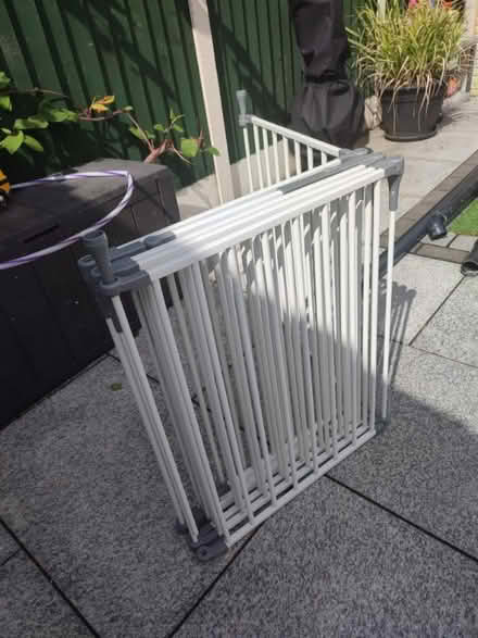 Photo of free Southend, Extendable kids frame/gate (Southchurch SS2) #1