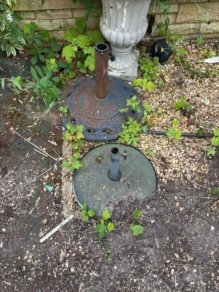 Photo of free Parasol bases (HP12) #1