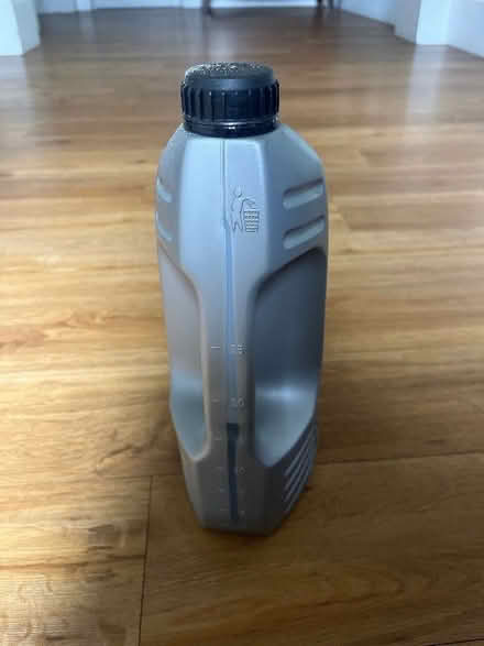 Photo of free Q8 Advanced 10W-40 Motor Oil (Crookes S10) #3