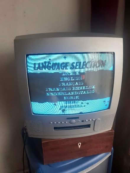 Photo of free Bush tv/dvd player old but works (Bedmond WD5) #1