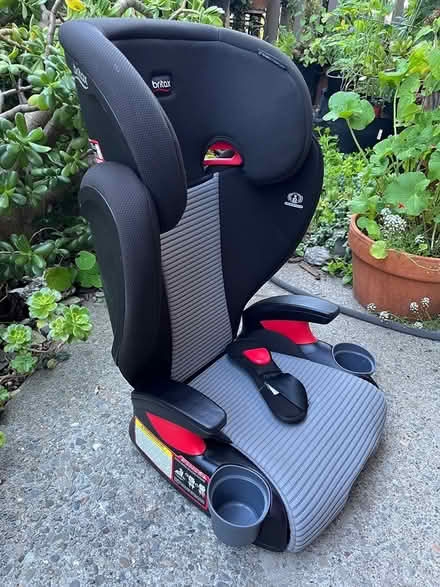 Photo of free Britax Booster Seat (Sylvan Park) #2