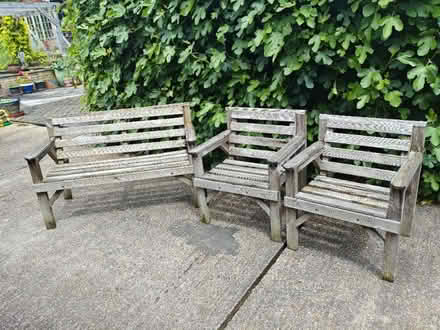 Photo of free Garden Furniture (Fawkham Green DA3) #2