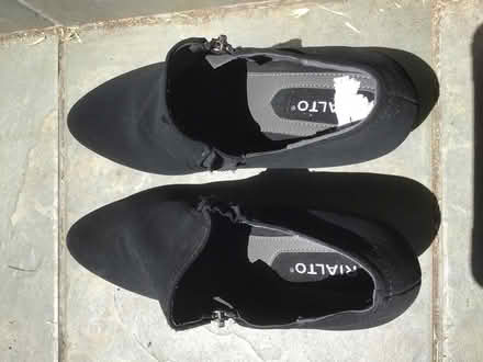 Photo of free Shoes (black colorway) (Hesperian Blvd) #3