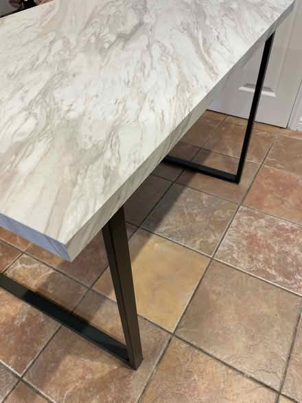 Photo of free White table with false marble top (EH16, Liberton) #2