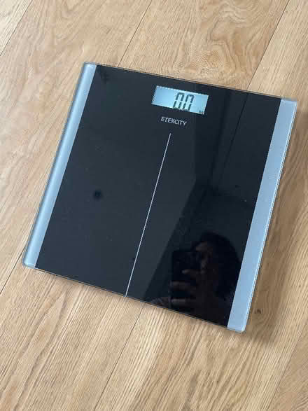 Photo of free Weighing machine (Barnsbury N1) #1