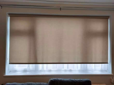 Photo of free Roller blind (Barton-Le-Clay) #3