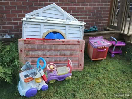 Photo of free Wendy house and plastic toys (Ponteland NE20) #1