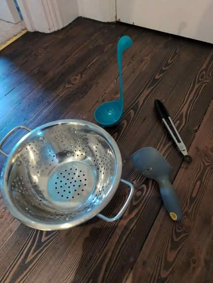 Photo of free Kitchen Utensils - Used (Good) (SW12) #1