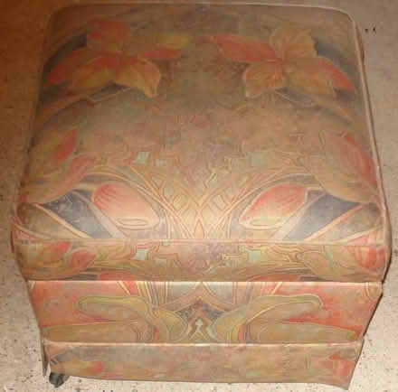 Photo of free footrest/storage box (Collingtree) #1