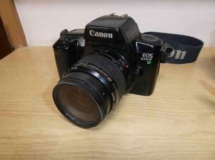 Photo of free CANON EOS 1000F 35mm SLR Camera (Twerton) #2