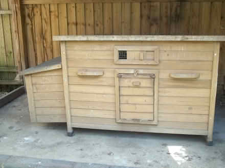 Photo of free Wooden Chicken House, 6 bird (Cainscross GL5) #1