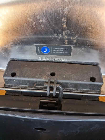 Photo of free Simplehuman trash can (Jersey City (Paulus Hook)) #4