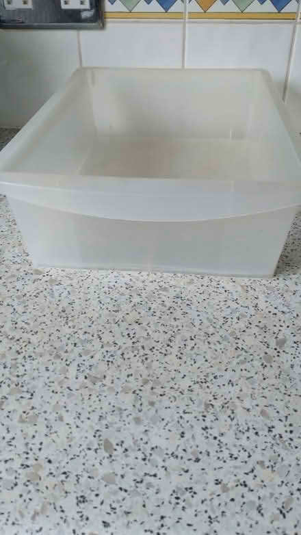 Photo of free Storage baskets, planter (Haywood RG12) #3