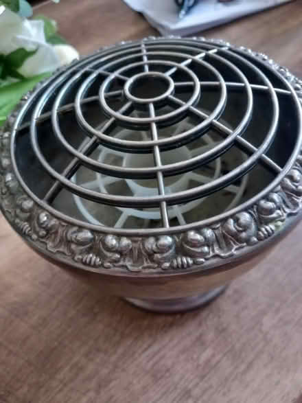 Photo of free Flower pot (Eastwood NG16) #2