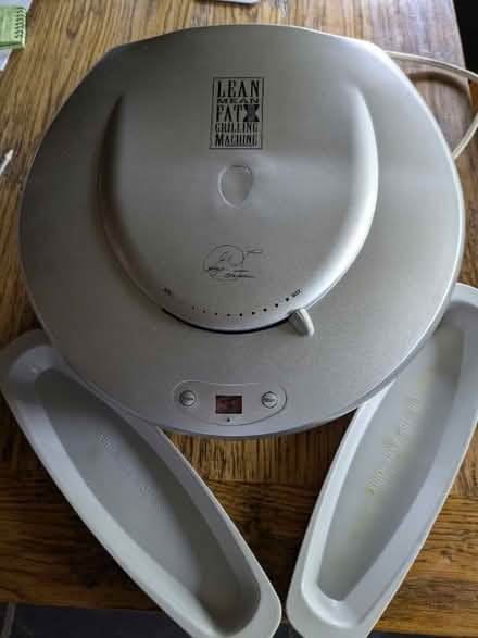 Photo of free George Foreman Grill (Felindre LD7) #1