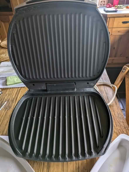 Photo of free George Foreman Grill (Felindre LD7) #2