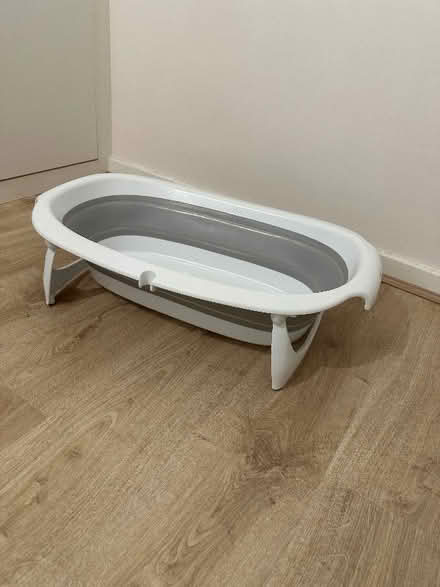 Photo of free Harmony Collapsible Baby Bath (Longbrnton NT NE12) #1