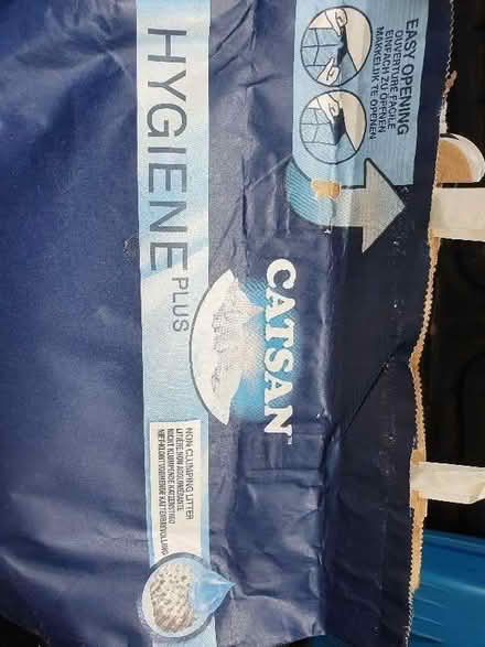 Photo of free Cat litter (Pangbourne RG8) #1