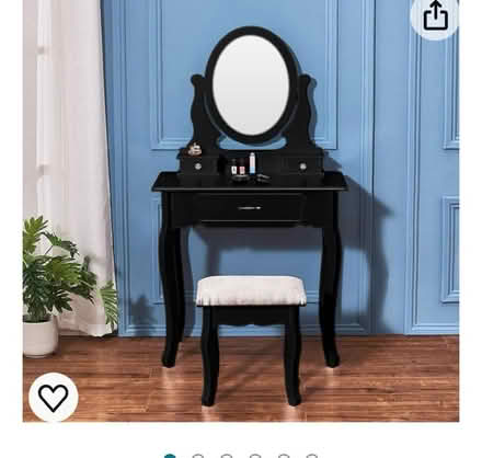 Photo of Dressing table (LE4 melton road) #1