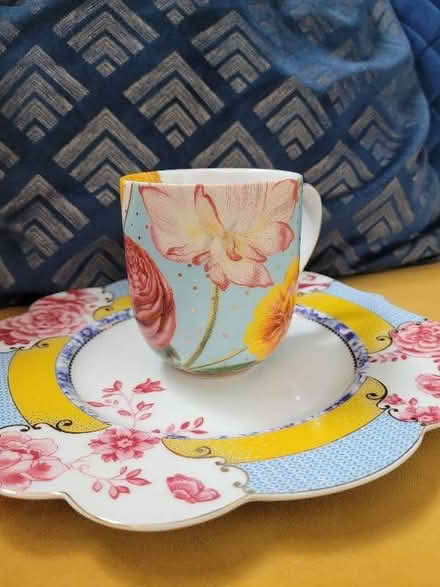 Photo of free Mugs and plate (Sale M33) #3