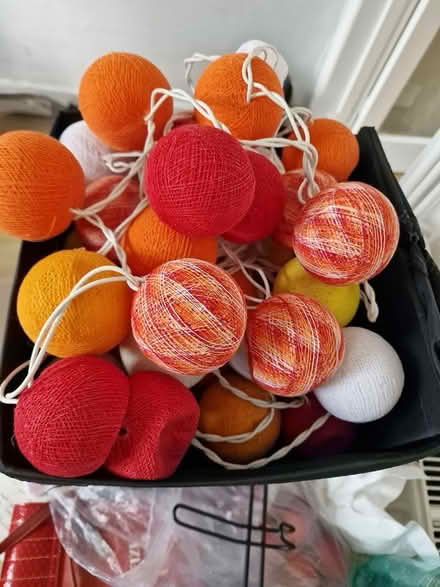 Photo of free Decorative lights in a box (SM4) #1