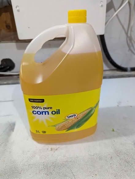 Photo of free Corn oil (Old Barrhaven)