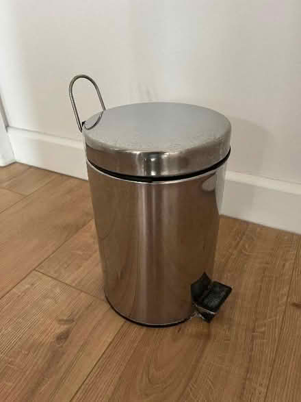 Photo of free Small stainless steel pedal bin (Wigston LE18) #3