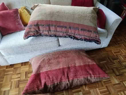 Photo of free Large cushions (Chesham HP5) #2