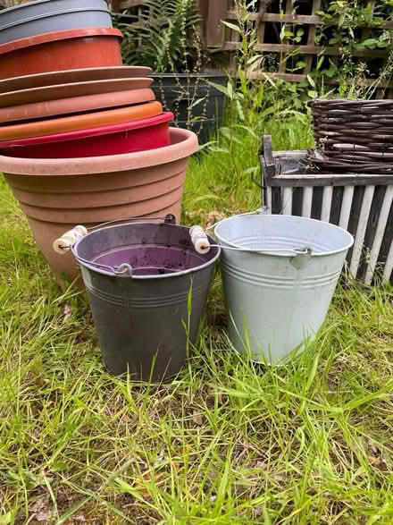 Photo of free Plant pots (TN2) #1