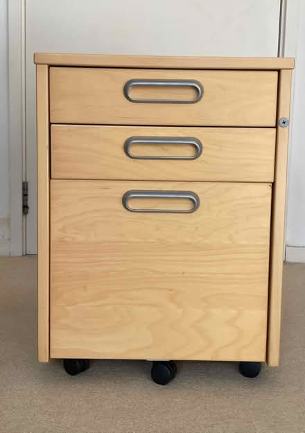 Photo of free Desk Pedestal (GMV SE10) #2