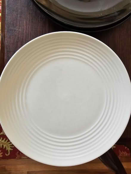 Photo of free Dinner plates (Raritan Township/Ringoes) #1