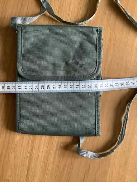 Photo of free Travel wallet (Jennyfields HG3) #1