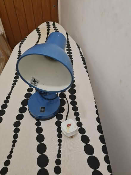 Photo of free Small table lamp (Streatham SW16) #2