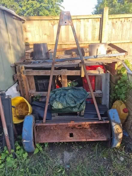 Photo of free Trailer parts(rusty) (Uxbridge UB8) #2