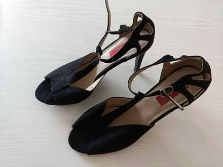 Photo of free Size 7 black heels (Redhill RH1) #1