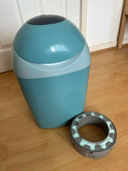 Photo of free Nappy bin and refill (Shooters Hill SE18) #1