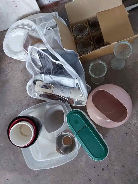 Photo of free Pots (Heswall wirrsl) #1