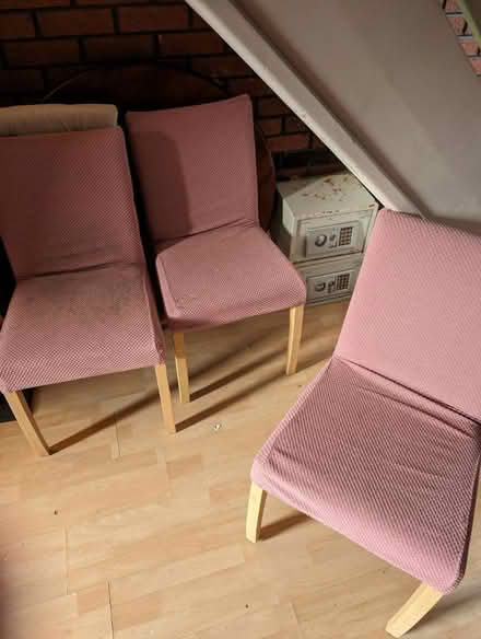 Photo of free Dining chairs (BT6) #1