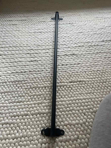 Photo of free IKEA hultarp rail (Chelsea (SW10)) #1