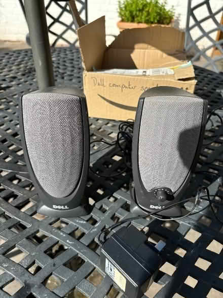 Photo of free Computer speakers Dell (With power supply) (Monkland HR6) #1